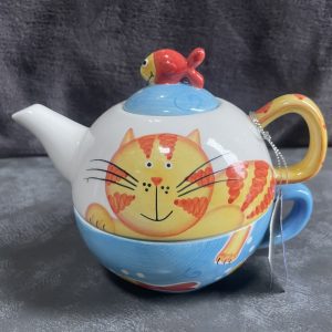 Tea for One Cat & Fish Teapot and Cup