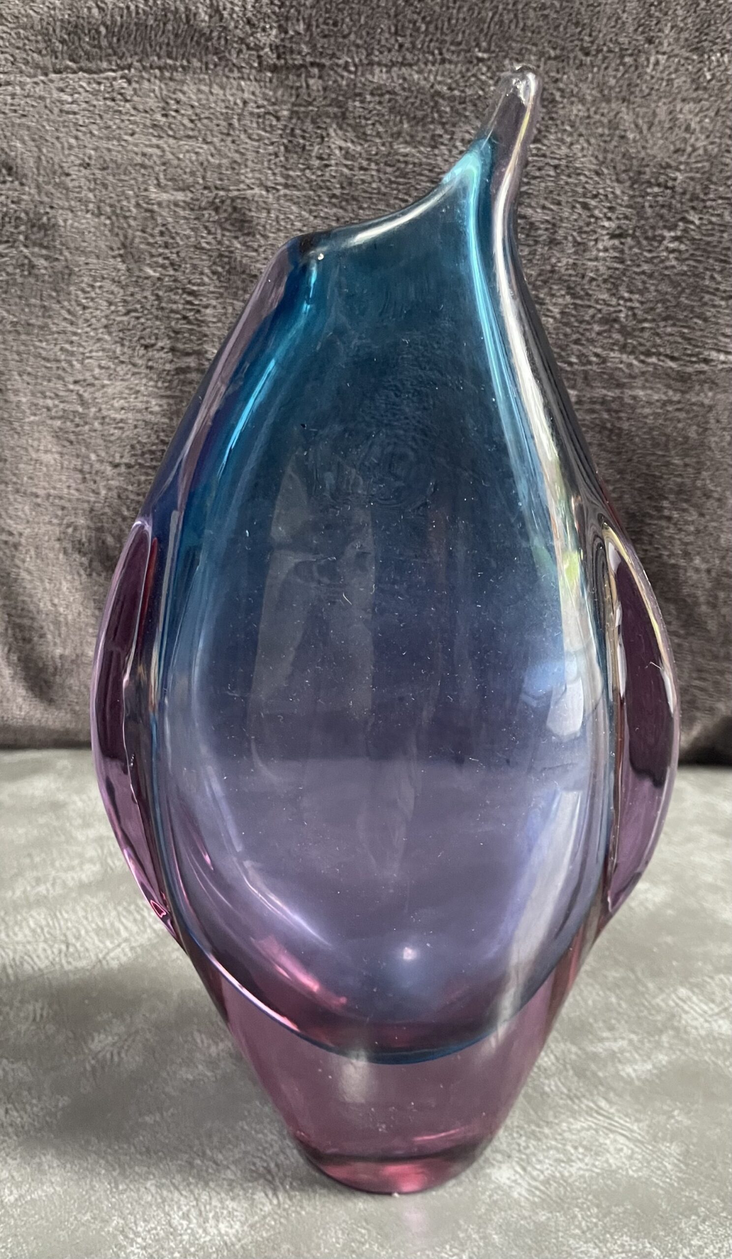 Murano Glass Sommerso Penguin Vase