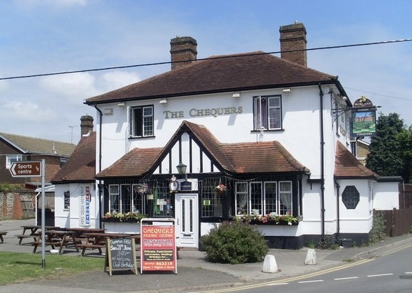 Chequers Inn - Prestwood, Bucks - Double-Sided Wooden Hanging Pub Sign Large - Image 2