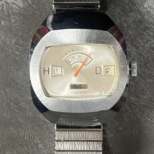 Lucerne Jump Hour Swiss Mechanical Movement Wristwatch